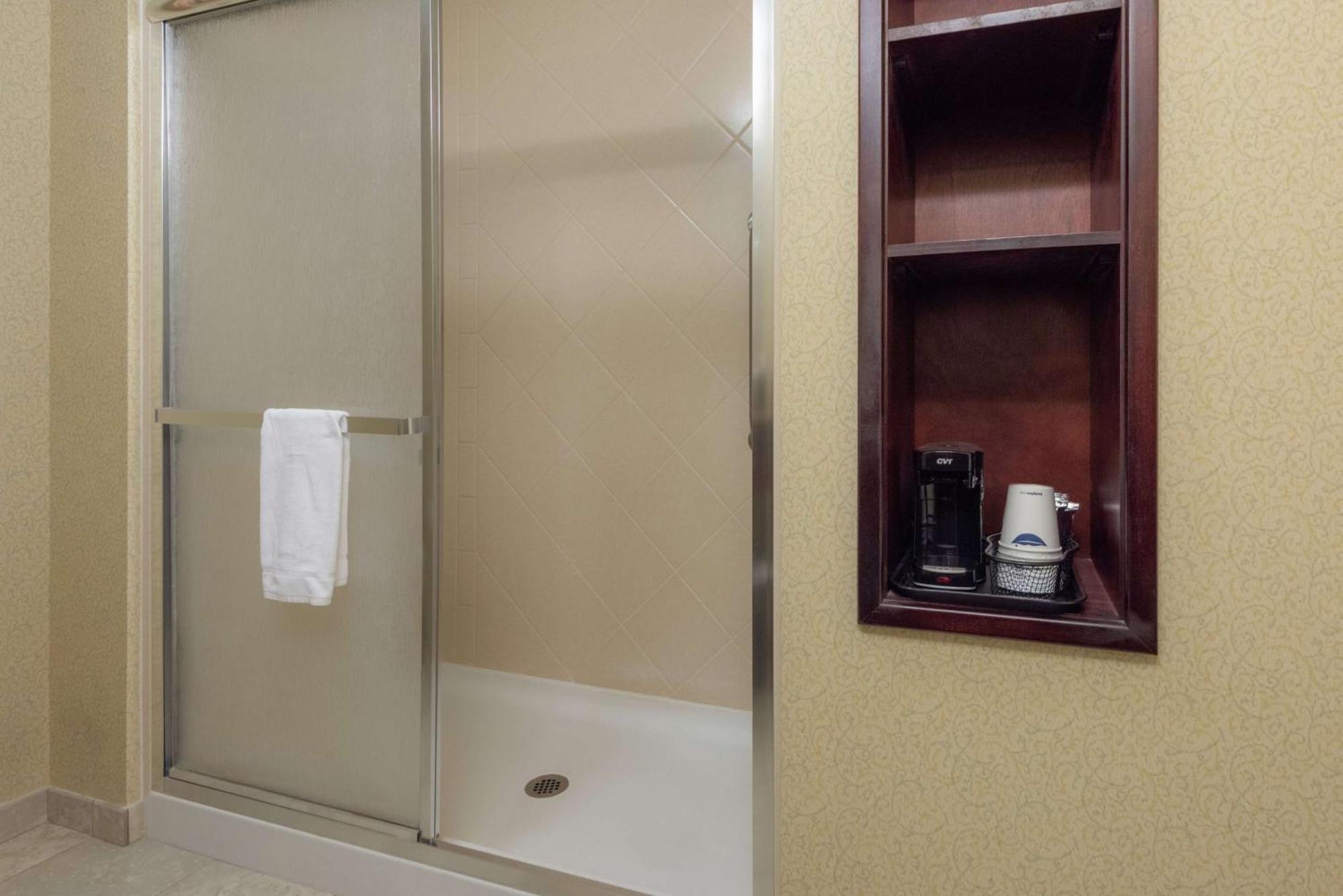 Hampton Inn&suites -