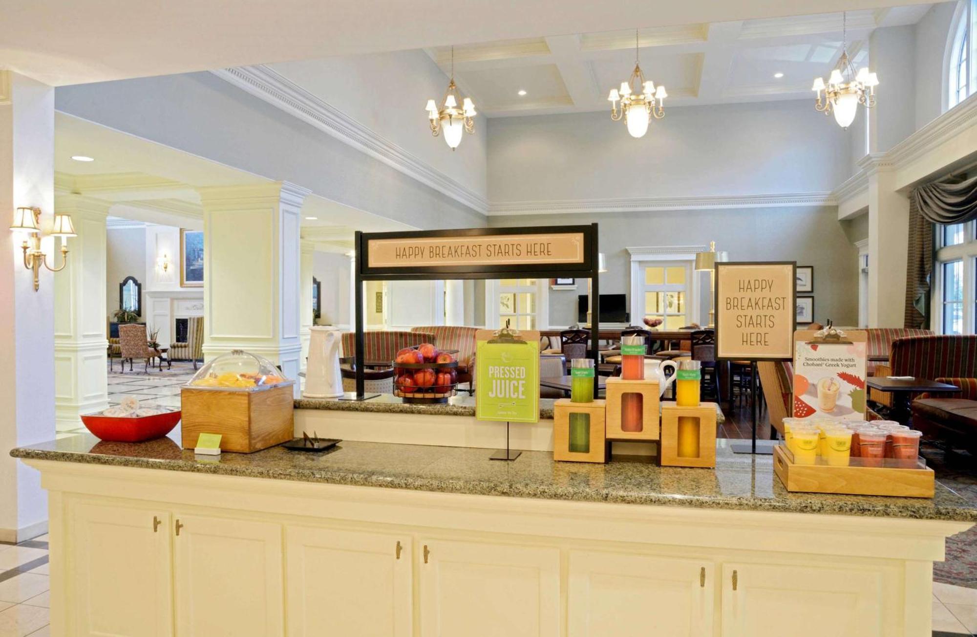Hotel Hampton Inn&suites - 3*