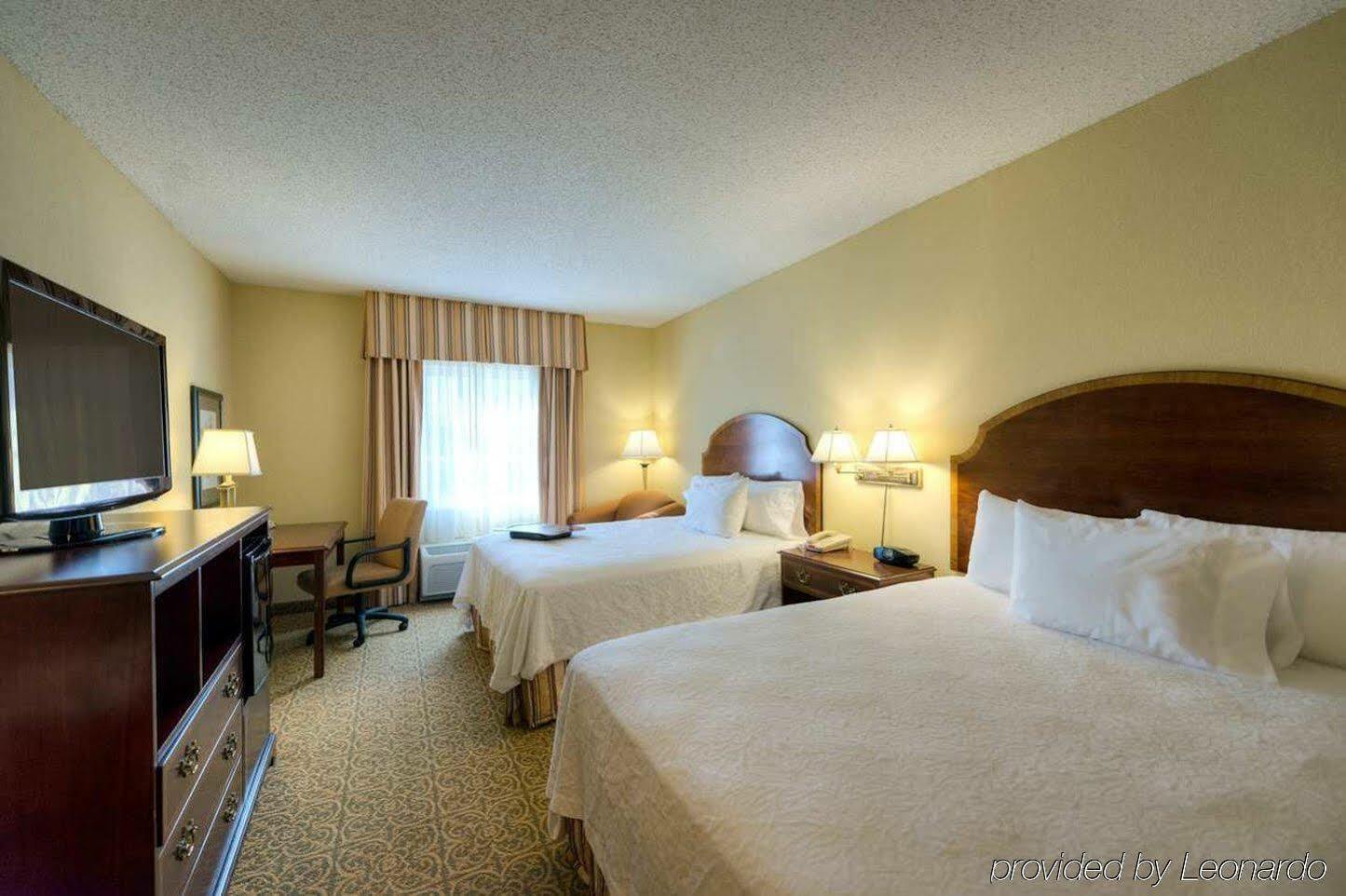 Hotel Hampton & - Vicksburg